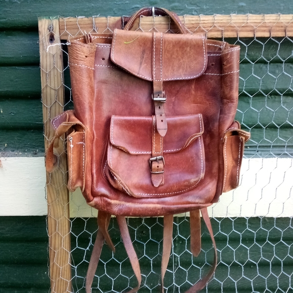 Vintage Backpack - Picture 4 of 8